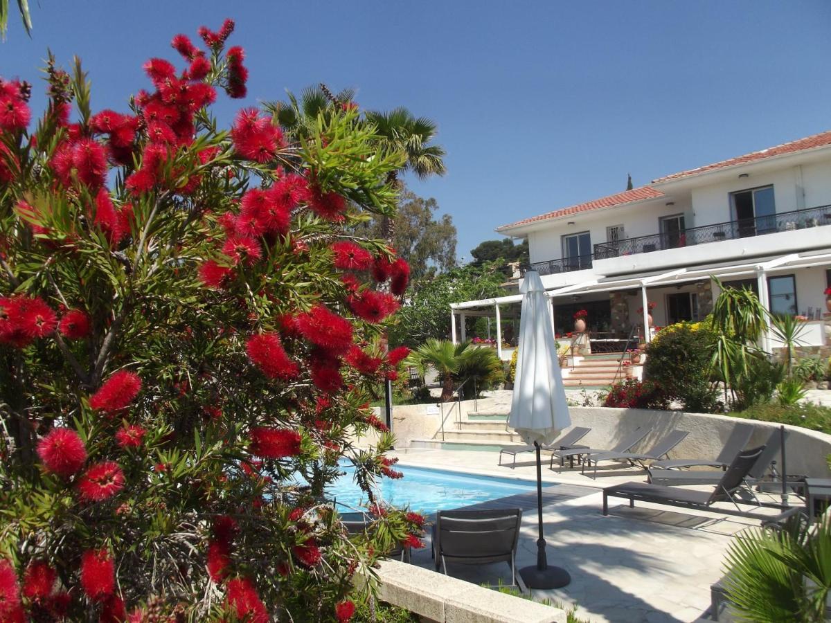 Hotel La Quietude Les Issambres Exterior photo