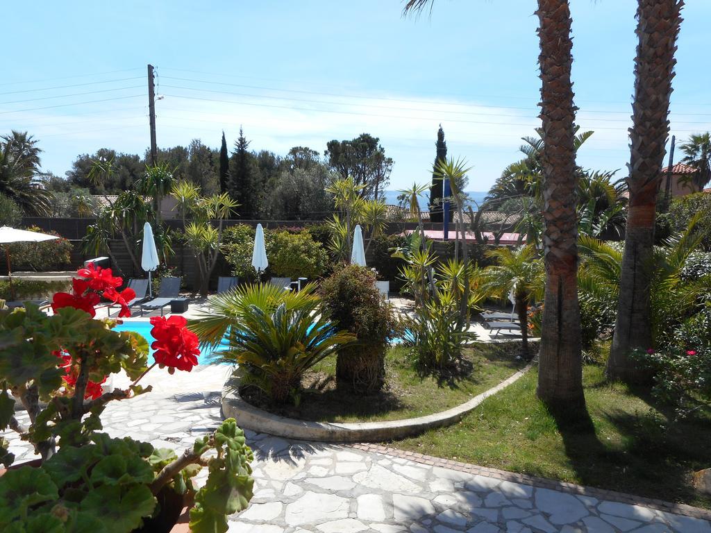 Hotel La Quietude Les Issambres Exterior photo