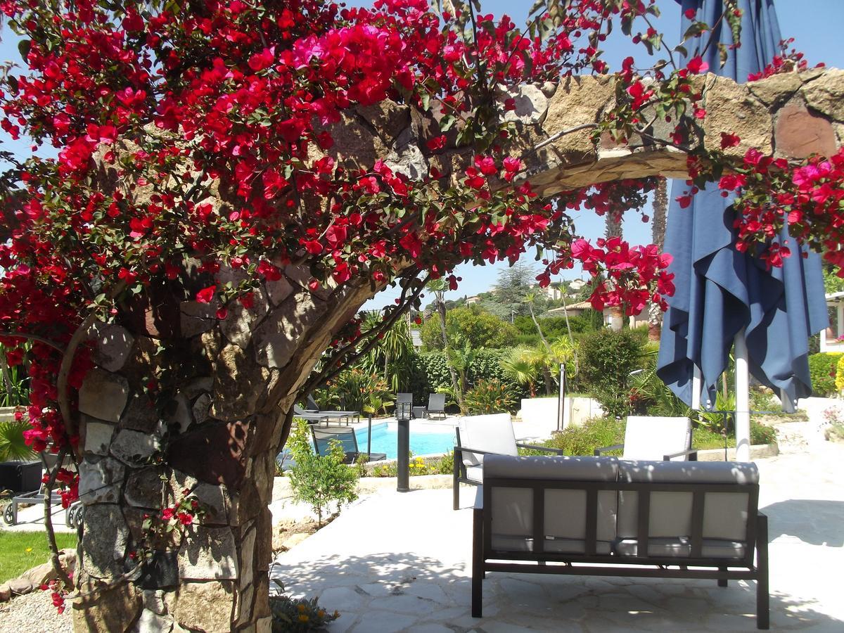 Hotel La Quietude Les Issambres Exterior photo